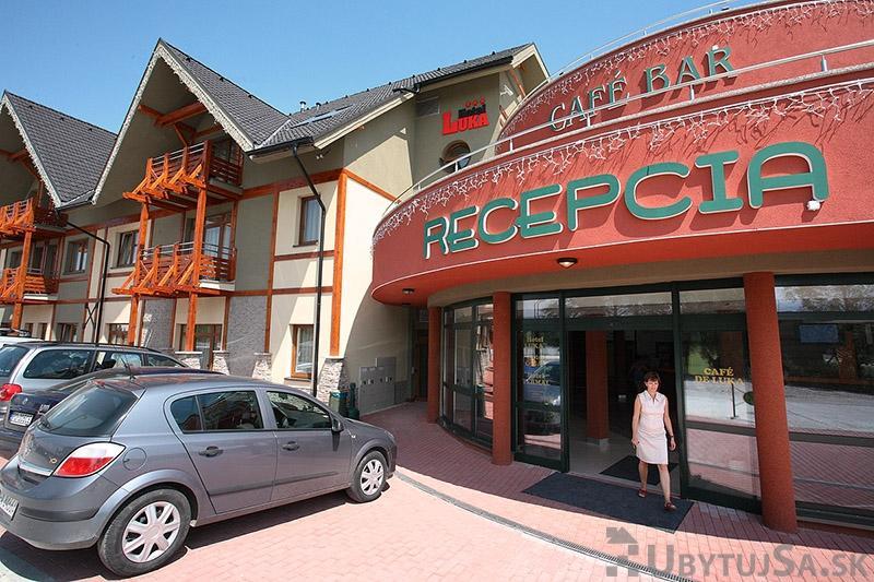 Apartman Nellinka Bešeňová Δωμάτιο φωτογραφία