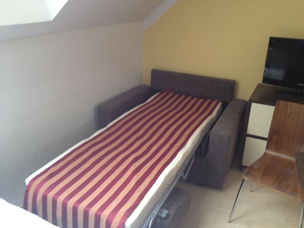 Apartman Nellinka Bešeňová Εξωτερικό φωτογραφία